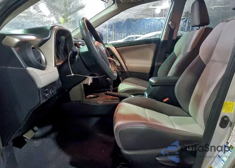 2015 Toyota Rav4 Xle from USA, damaged, VIN 2T3RFREV1FW333567